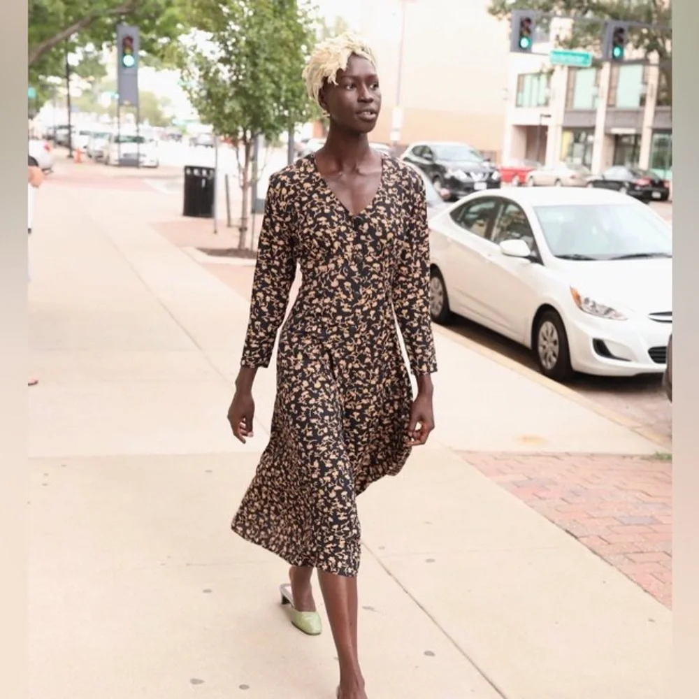 Hugo Buscati SZ 14 Vintage Brown/Black Floral MIDI Dress - Picture 2 of 14